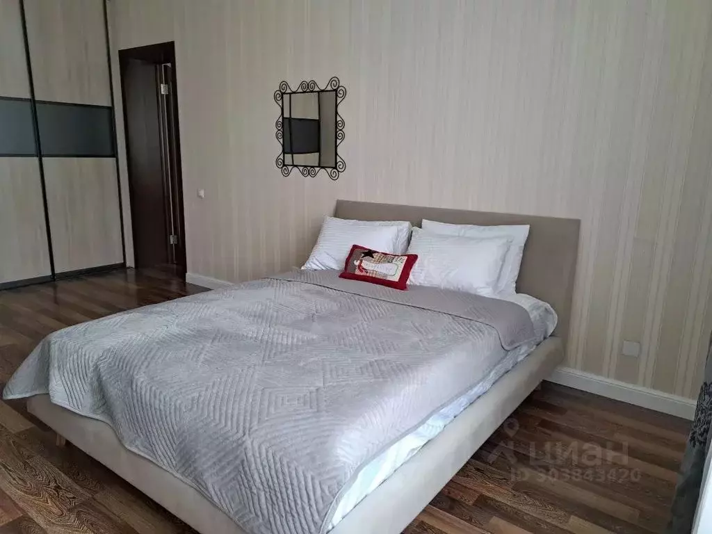 2-к кв. Татарстан, Казань ул. Вишневского, 49б (100.0 м) - Фото 1