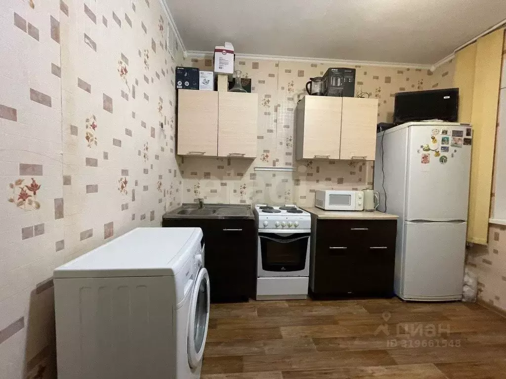 1-к кв. Тюменская область, Тюмень ул. Лесопарковая, 17 (35.7 м) - Фото 0