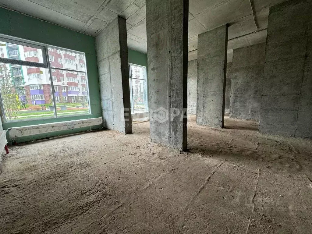 Помещение свободного назначения в Ульяновская область, Ульяновск ул. ... - Фото 1