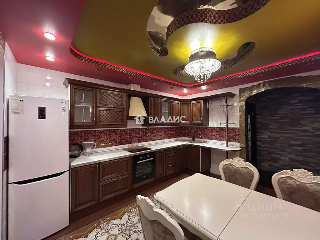 3-к кв. Волгоградская область, Волгоград Московская ул., 5А (126.0 м) - Фото 1