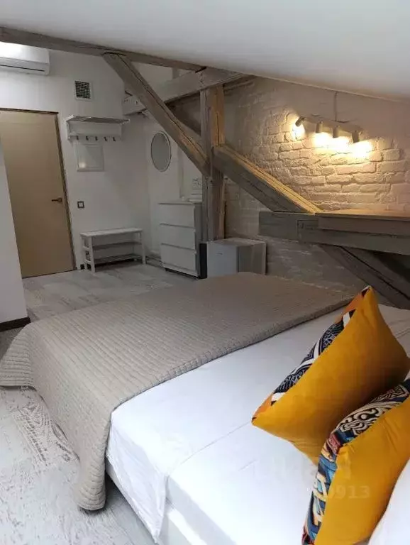 Комната Москва ул. Петровка, 20/1 - Фото 2