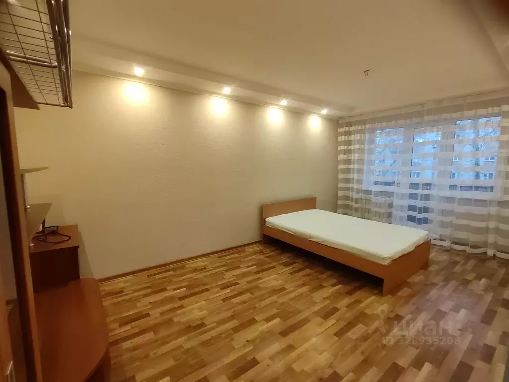 1-к кв. Хакасия, Абакан ул. Чертыгашева, 77 (30.0 м) - Фото 1