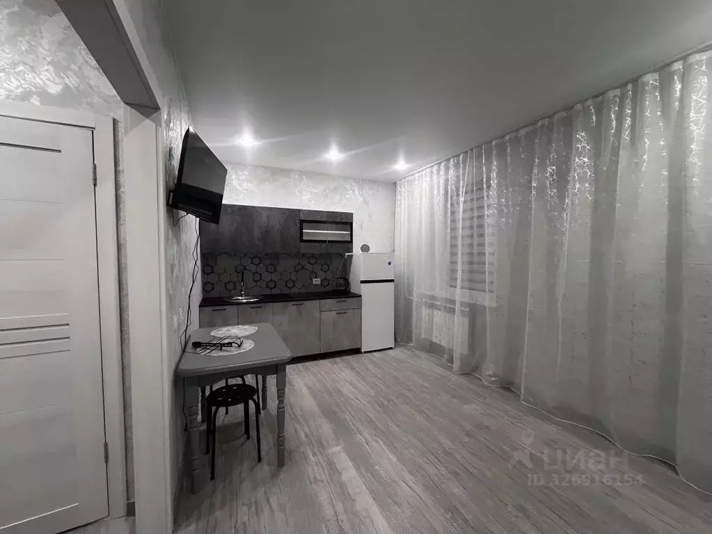 Студия Новосибирская область, Новосибирск ул. Юности, 9 (29.0 м) - Фото 2