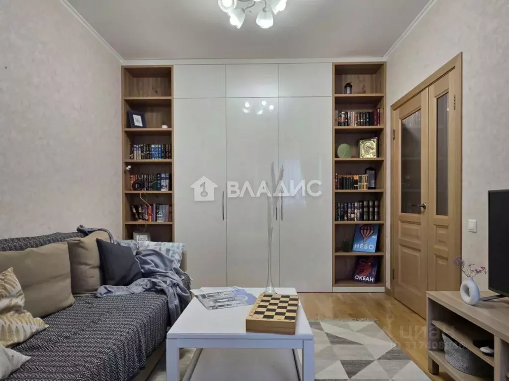 2-к кв. Белгородская область, Белгород Парковая ул., 8 (60.3 м) - Фото 1