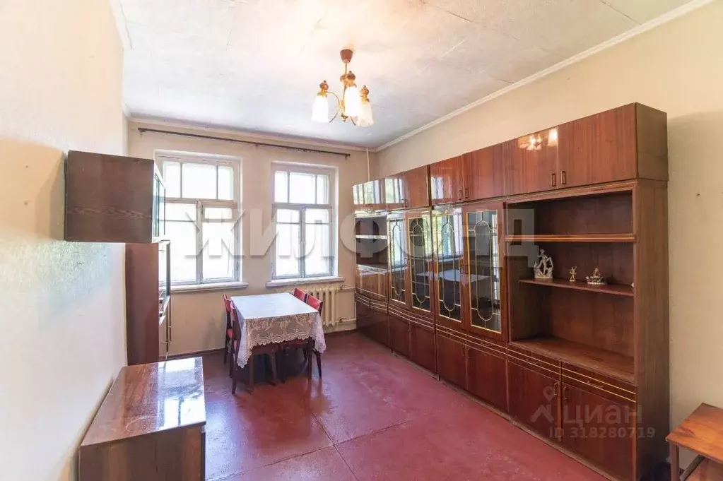 3-к кв. Алтайский край, Барнаул ул. Сизова, 43 (70.4 м) - Фото 2