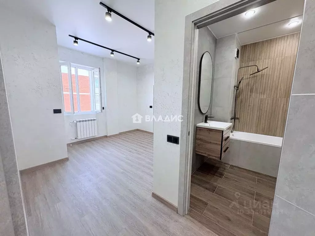 2-к кв. Бурятия, Улан-Удэ 105-й мкр, 46 (42.3 м) - Фото 1