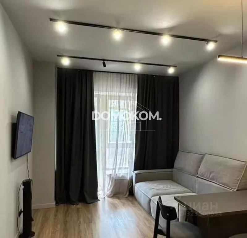 Студия Свердловская область, Екатеринбург ул. Маршала Жукова, 14 (35.2 ... - Фото 0