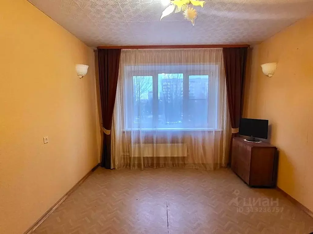 3-к кв. Вологодская область, Вологда Ярославская ул., 17Б (65.4 м) - Фото 0