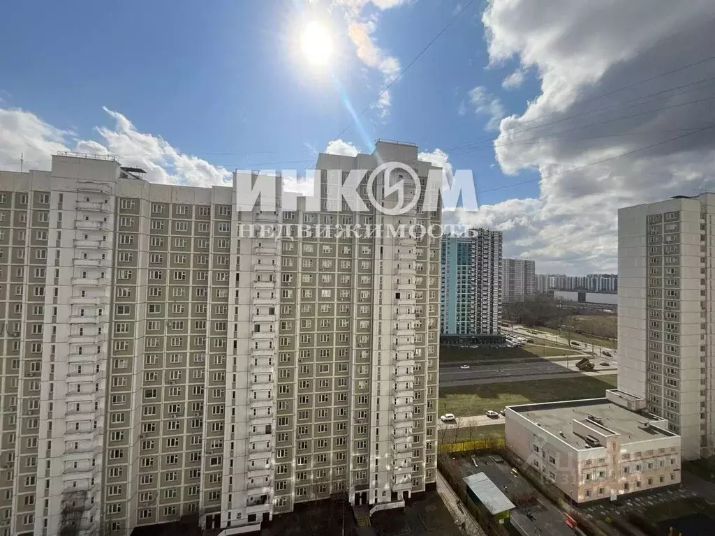 3-к кв. Москва Производственная ул., 4к2 (77.0 м) - Фото 0