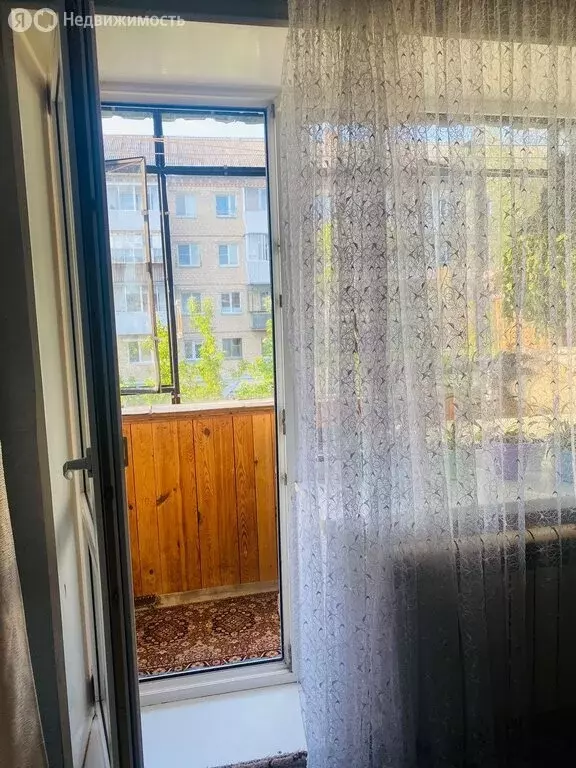 2-комнатная квартира: Сатка, улица 50 лет ВЛКСМ, 17 (43 м) - Фото 1