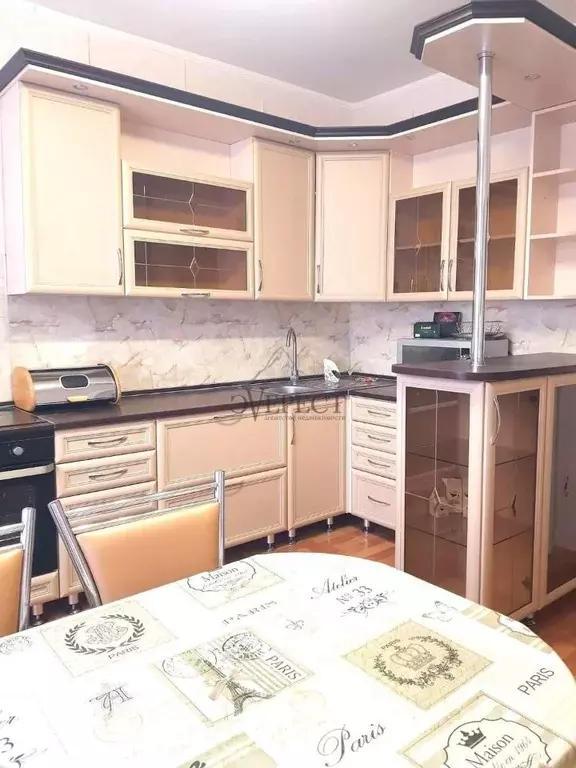 2-к кв. Белгородская область, Старый Оскол Степной мкр, 16 (62.0 м) - Фото 2