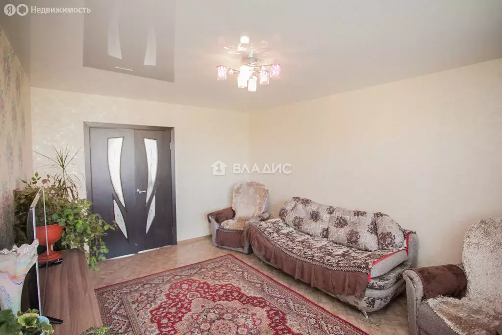 3-комнатная квартира: Благовещенск, Игнатьевское шоссе, 18 (66.5 м) - Фото 2