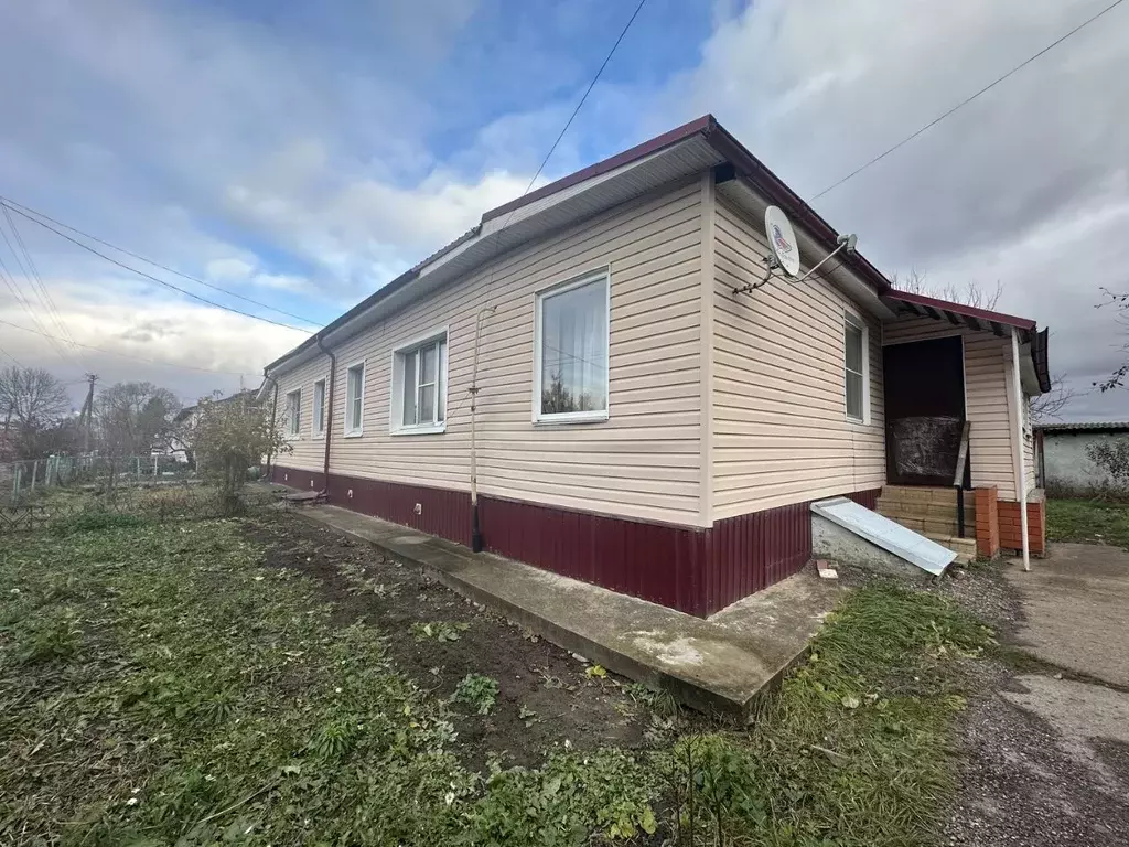 Дом в Калужская область, Козельск Колхозная ул., 45 (105 м) - Фото 1