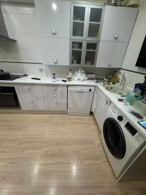 3-к. квартира, 71 м, 4/17 эт. - Фото 1