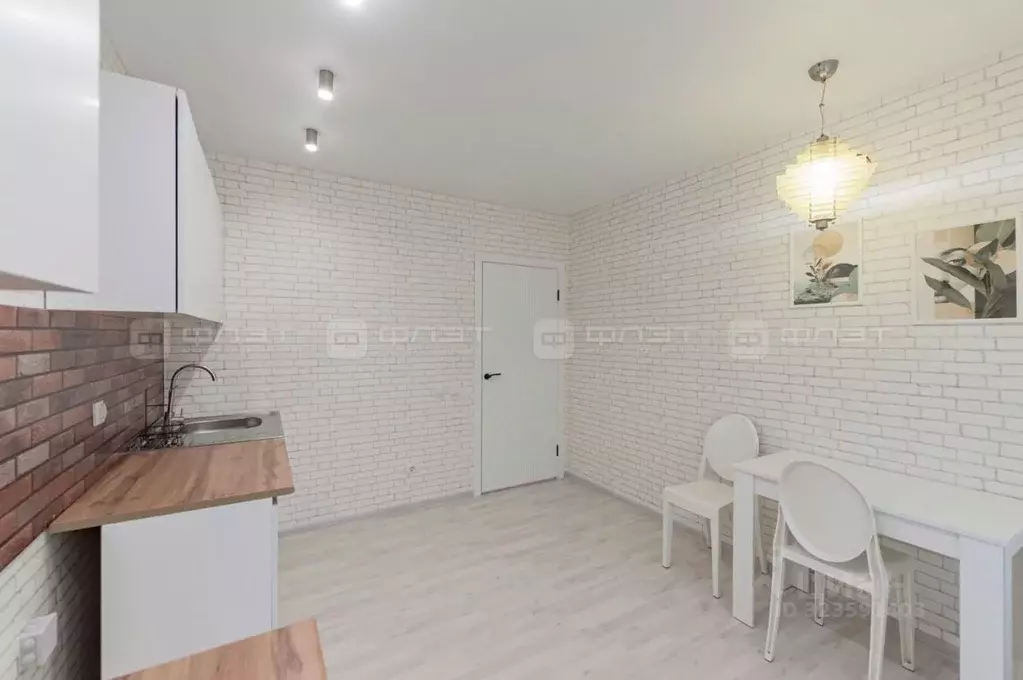 1-к кв. Татарстан, с. Высокая Гора ул. Вторая Ударная, 4 (36.0 м) - Фото 1