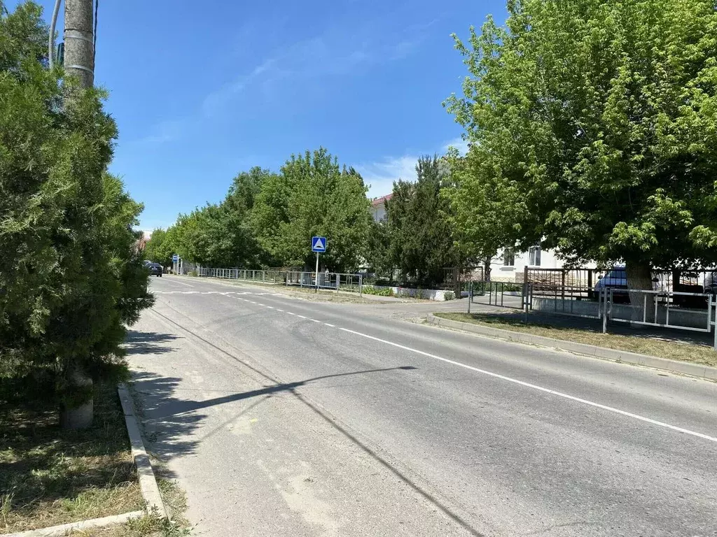 Дом в Краснодарский край, Темрюк ул. Мира (100 м) - Фото 1