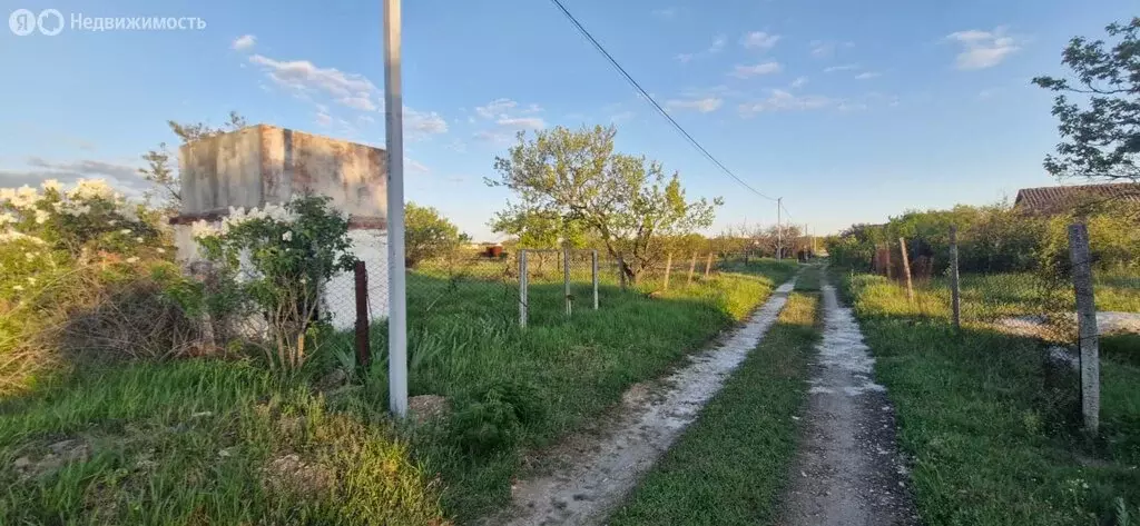 Участок в Симферопольский район, село Трудовое (6 м) - Фото 0