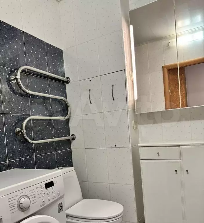 1-к. квартира, 40 м, 4/14 эт. - Фото 1