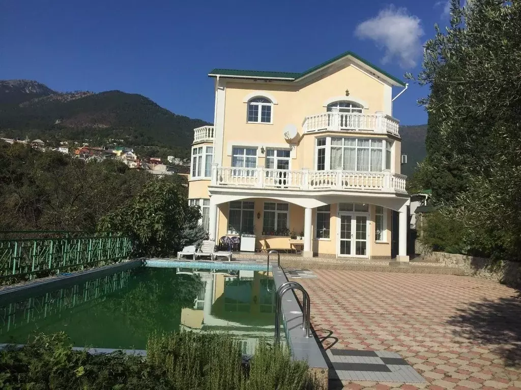 Дом в Крым, Ялта ул. Дмитрия Ульянова, 4 (300 м) - Фото 1