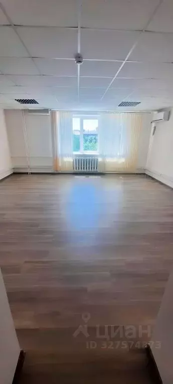 Офис в Краснодарский край, Краснодар ул. Имени Дзержинского, 3/2 (32 ... - Фото 1