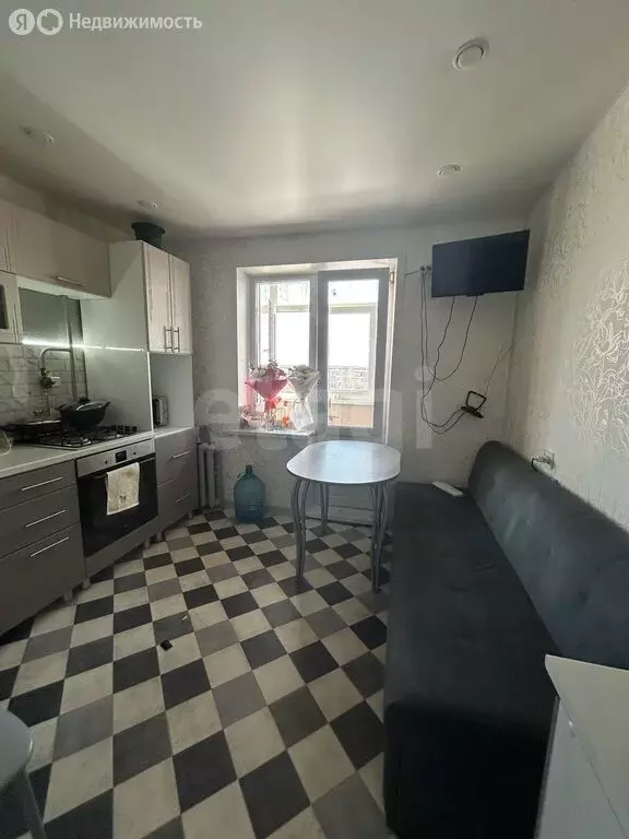 3-комнатная квартира: Добрянка, улица Победы, 10/1 (66.3 м) - Фото 1