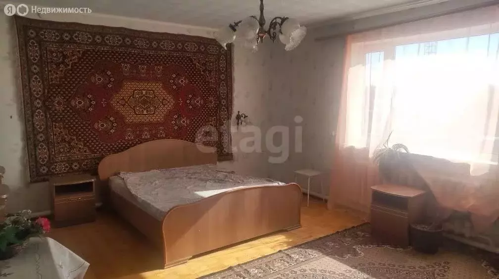 Дом в село Песчано-Коледино, улица Горького (171.1 м) - Фото 1