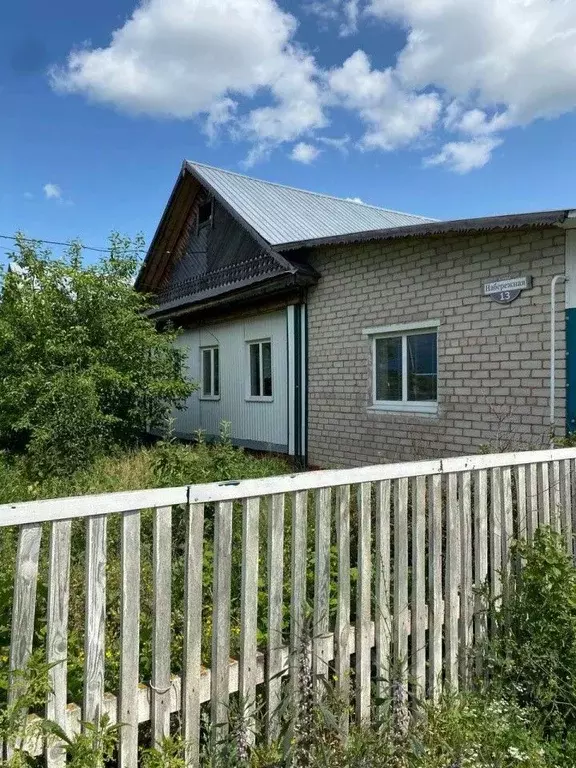 Дом в Башкортостан, Стерлитамакский район, Казадаевский сельсовет, с. ... - Фото 2