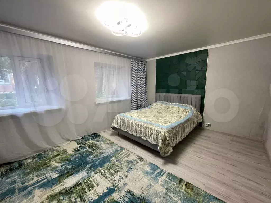 4-к. квартира, 86 м, 1/2 эт. - Фото 0