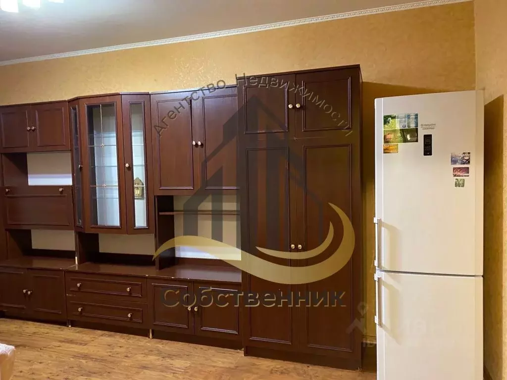 1-к кв. Белгородская область, Старый Оскол Макаренко мкр, 15 (39.0 м) - Фото 1