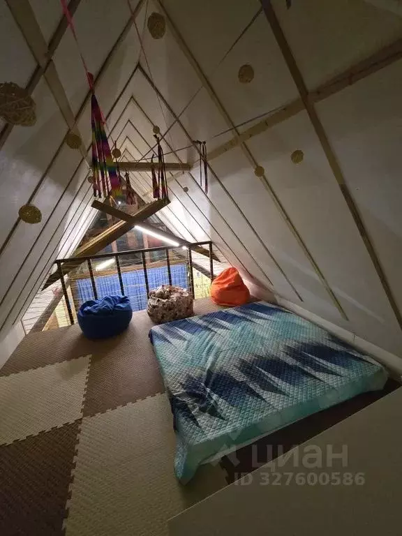 Дом в Сахалинская область, Южно-Сахалинск Охотская ул., 2 (50 м) - Фото 2