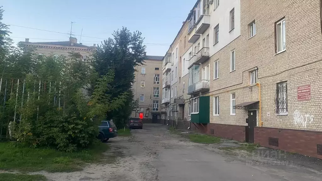 3-к кв. Брянская область, Брянск Ростовская ул., 4 (77.8 м) - Фото 2