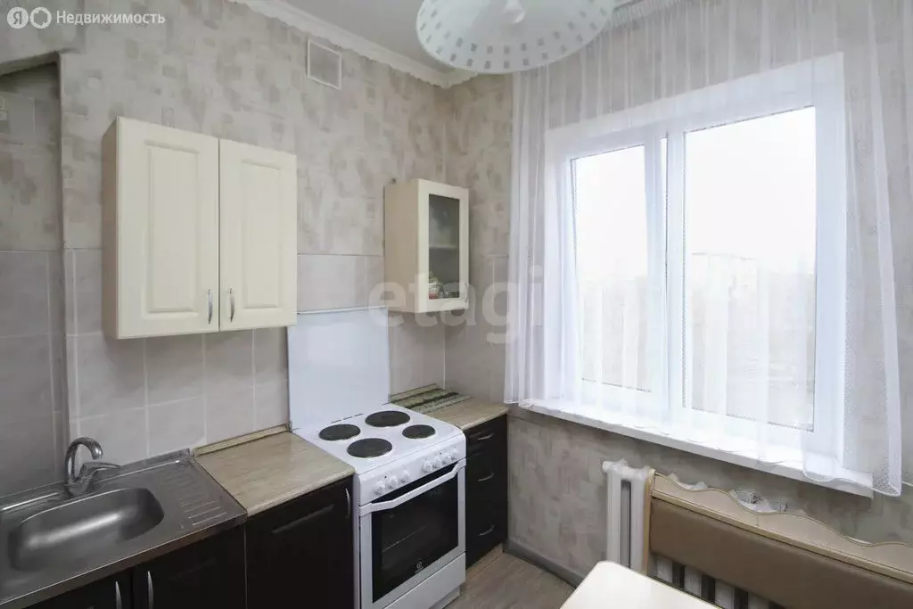 1-комнатная квартира: Тюмень, улица Жуковского, 86 (33.1 м) - Фото 1