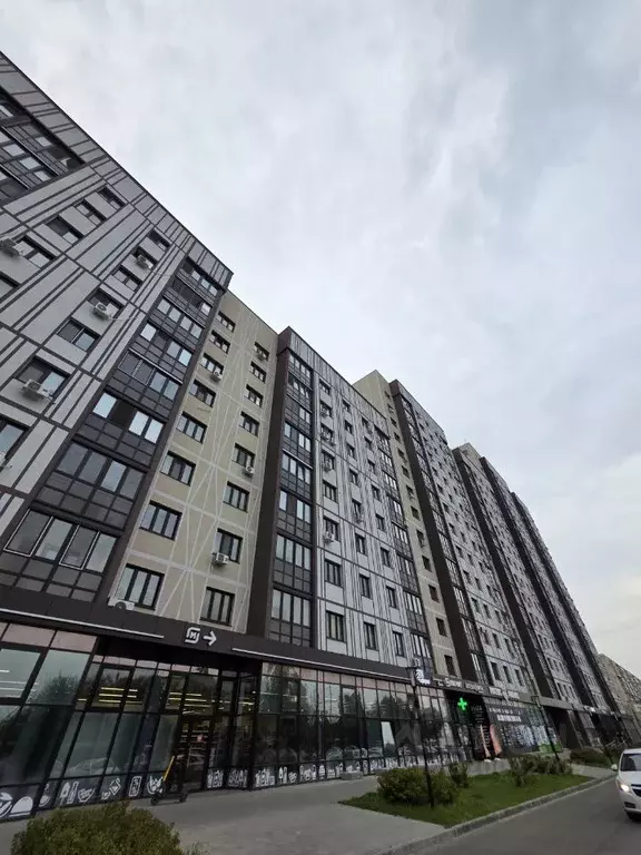 3-к кв. Ульяновская область, Ульяновск ул. Кирова, 54 (86.06 м) - Фото 0