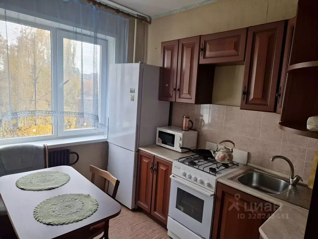 2-к кв. Курская область, Курск Орловская ул., 12 (54.0 м) - Фото 1