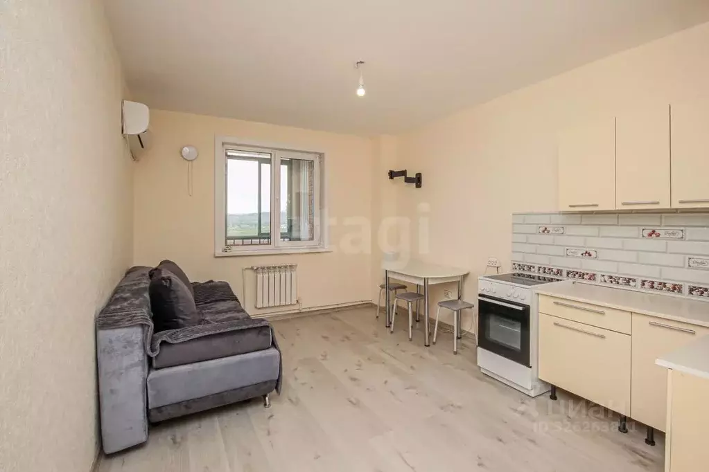 1-к кв. Бурятия, Улан-Удэ ул. Модогоева, 2 (41.6 м) - Фото 1