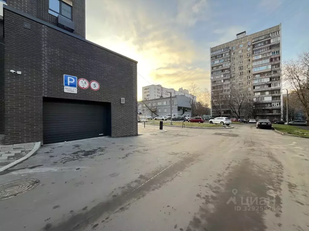 Гараж в Москва ул. Генерала Глаголева, 11К1 (14 м) - Фото 2