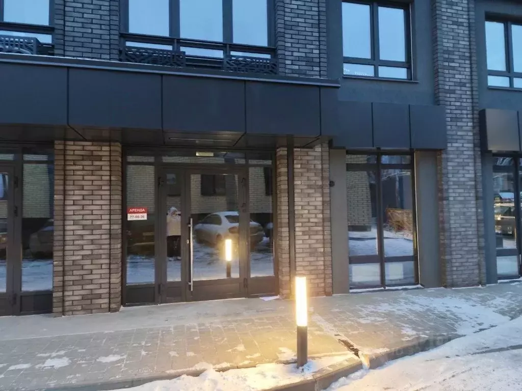 Помещение свободного назначения в Удмуртия, Ижевск ул. 8 Марта, 27 (59 ... - Фото 2