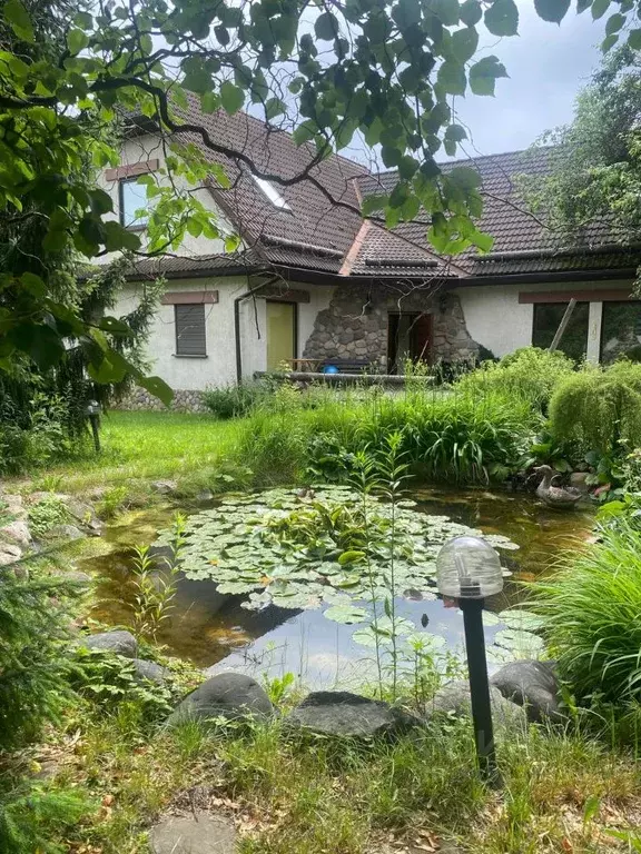 Дом в Московская область, Красногорск городской округ, д. Глухово ул. ... - Фото 0