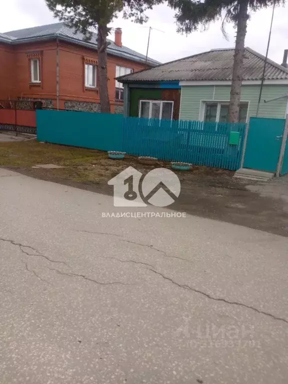 Дом в Новосибирская область, Коченево рп ул. Чехова, 38 (30 м) - Фото 0