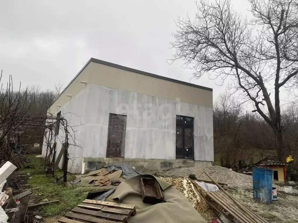 Дом в Краснодарский край, Геленджик городской округ, с. Адербиевка ул. ... - Фото 1