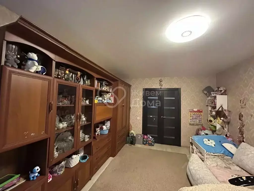 3-к кв. Волгоградская область, Волгоград ул. Кирова, 96 (67.8 м) - Фото 2