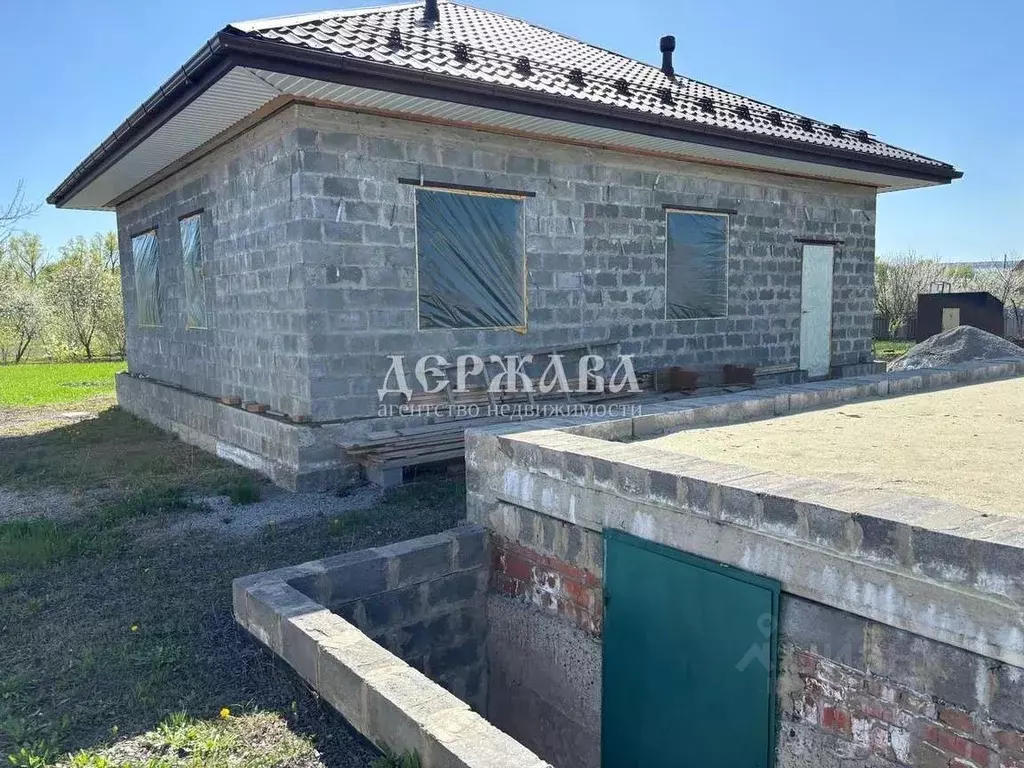 Коттедж в Белгородская область, Старооскольский городской округ, с. ... - Фото 0