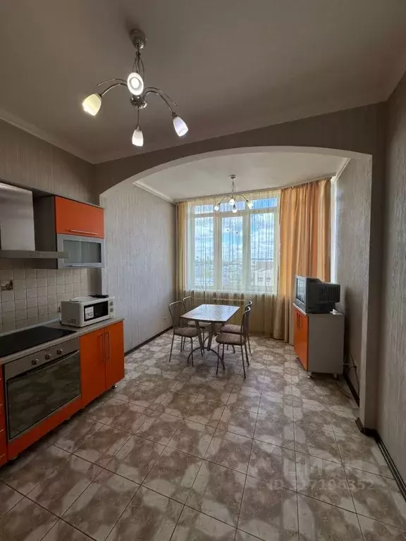 2-к кв. Кемеровская область, Кемерово бул. Строителей, 53А (75.0 м) - Фото 1