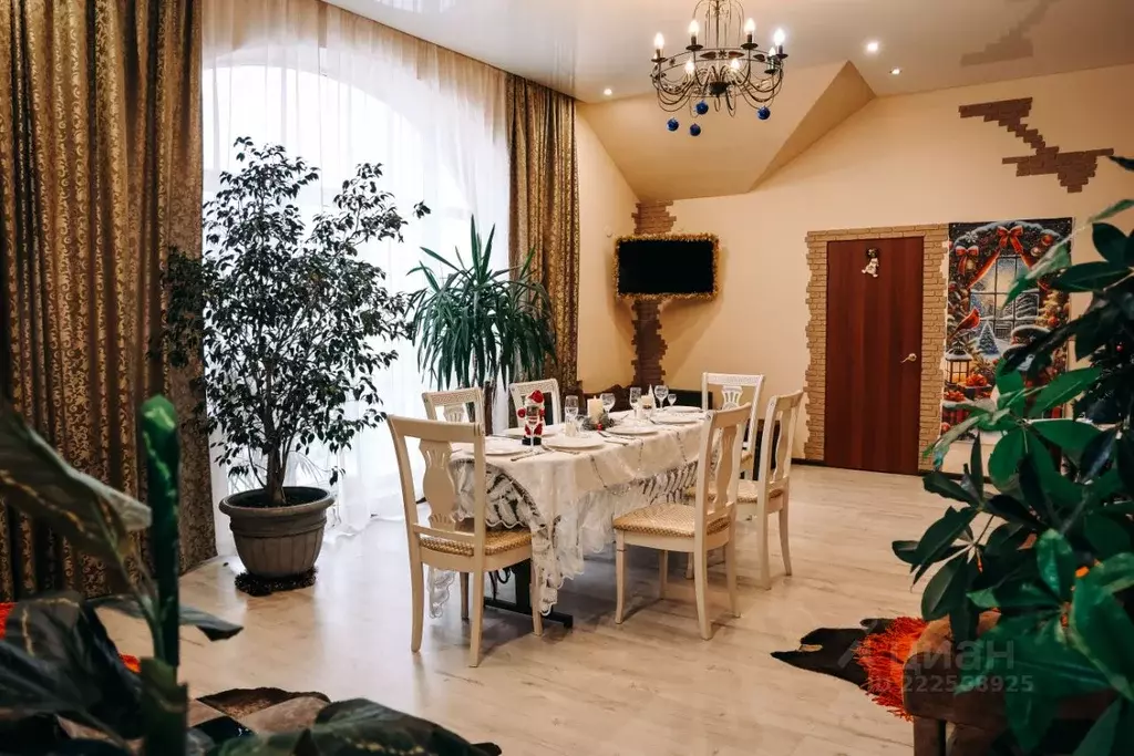 Дом в Краснодарский край, Ейск ул. Короленко, 9 (105 м) - Фото 1