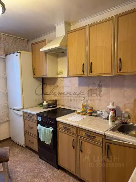 2-к кв. Белгородская область, Старый Оскол Стадионный пер., 2 (90.0 м) - Фото 2