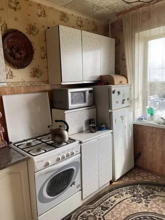 2-к кв. Брянская область, Брянск ул. Медведева, 5 (54.0 м) - Фото 2