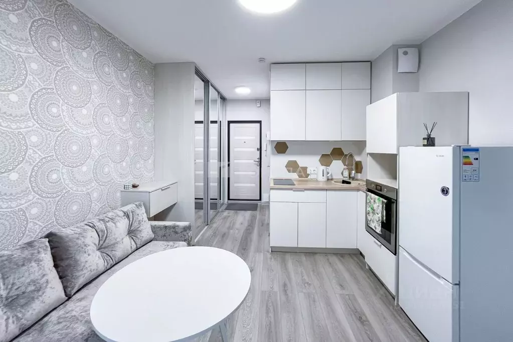 Студия Новосибирская область, Новосибирск ул. Титова, 252/2 (18.0 м) - Фото 1