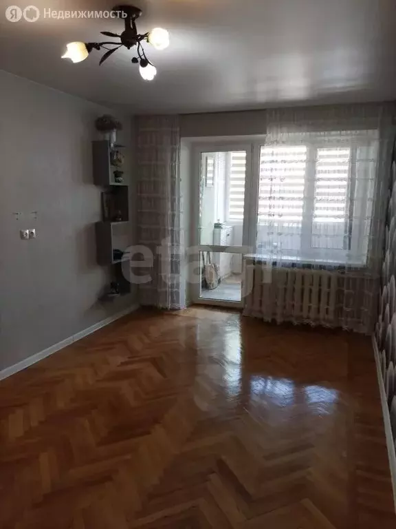 3-комнатная квартира: Ставрополь, улица Ленина, 110 (56.5 м) - Фото 1