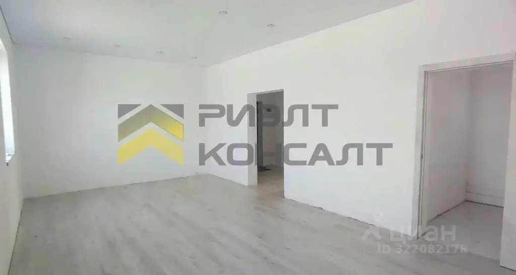 Дом в Омская область, Омский район, с. Усть-Заостровка Молодежная ул., ... - Фото 1