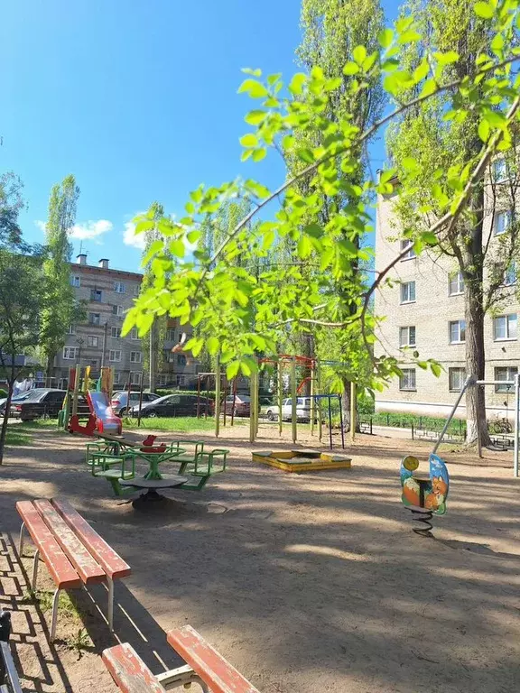 4-к. квартира, 61,2 м, 1/5 эт. - Фото 1